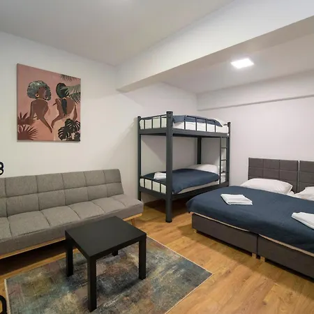 Franky Accommodation Zagreb Exterior photo