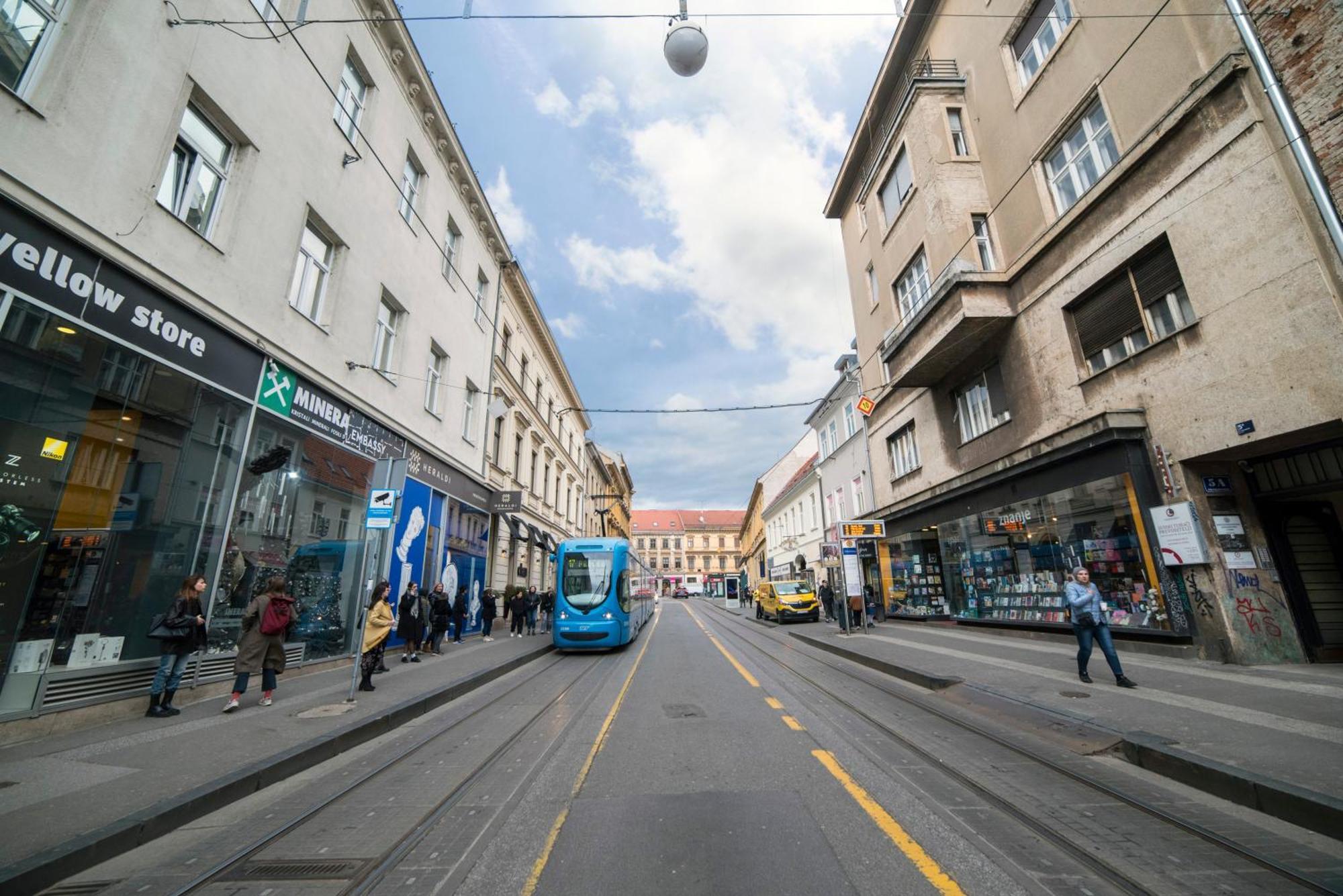 Franky Zagreb